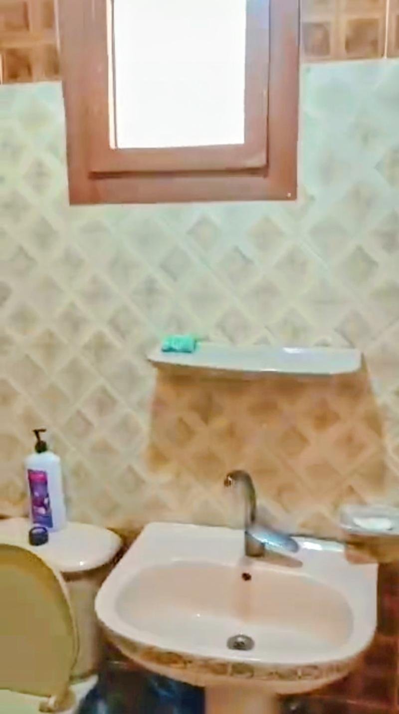 شقه سوبر لوكس