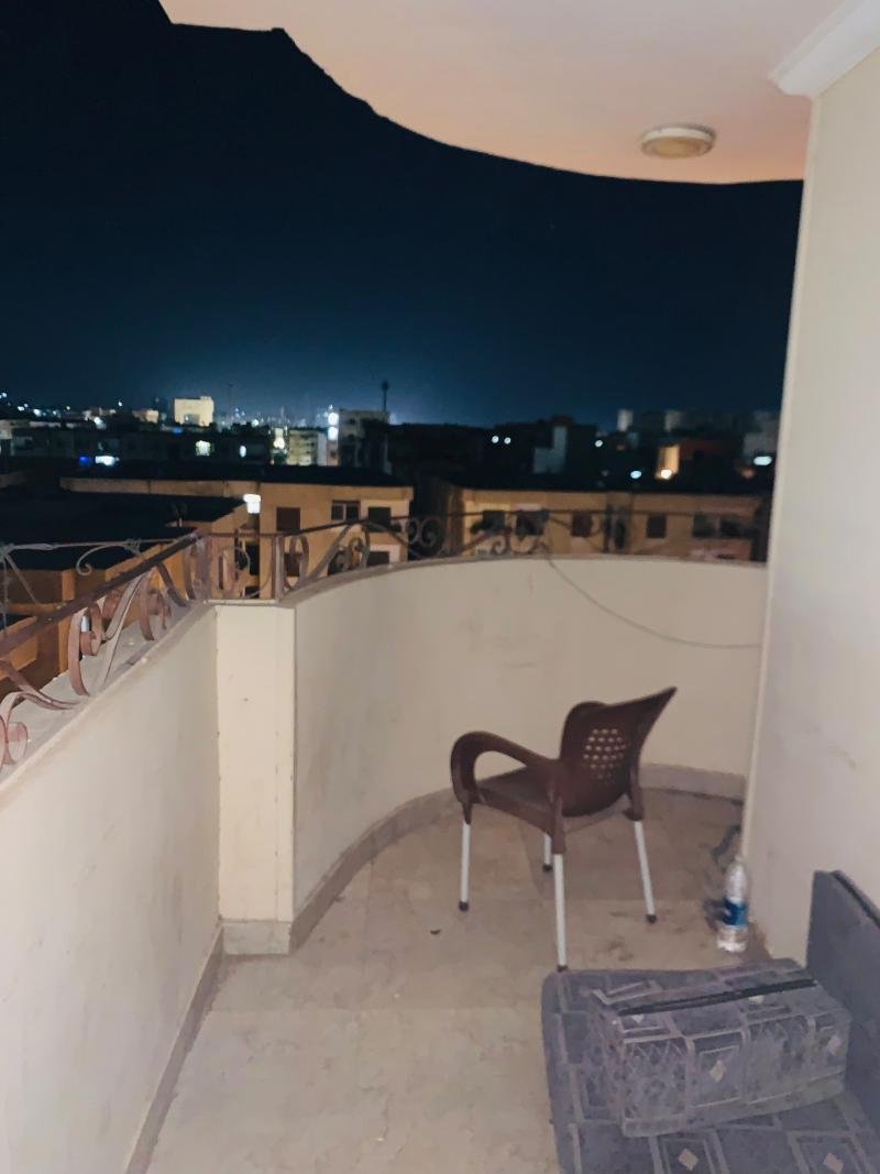 شقه في برج